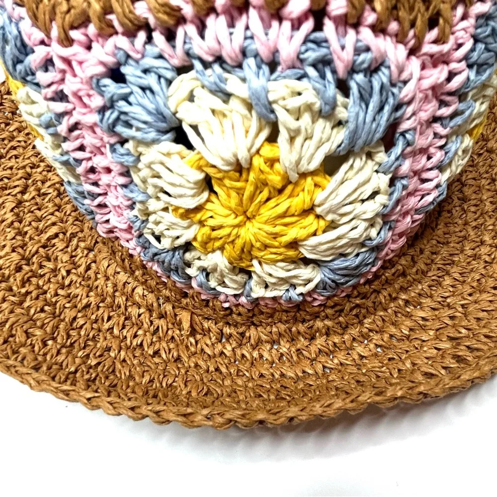 NWT DAVID and YOUNG Crochet Granny Square Straw Bucket Hat - Picture 11 of 14